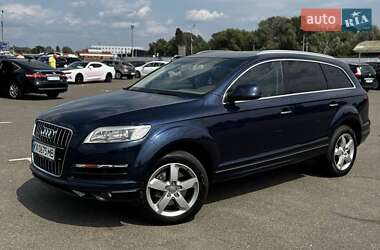 Внедорожник / Кроссовер Audi Q7 2013 в 