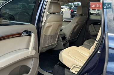 Внедорожник / Кроссовер Audi Q7 2013 в 