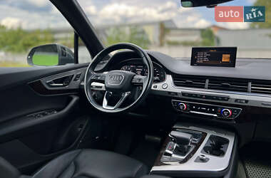 Внедорожник / Кроссовер Audi Q7 2019 в 