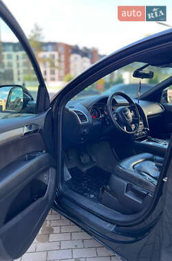 Внедорожник / Кроссовер Audi Q7 2006 в 