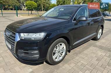 Внедорожник / Кроссовер Audi Q7 2016 в Кривом Роге