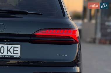 Внедорожник / Кроссовер Audi Q7 2025 в 