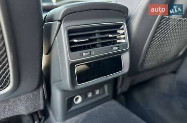 Внедорожник / Кроссовер Audi Q7 2019 в 