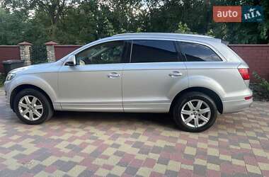 Внедорожник / Кроссовер Audi Q7 2009 в Миргороде