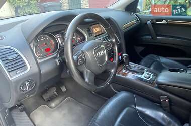 Внедорожник / Кроссовер Audi Q7 2009 в 
