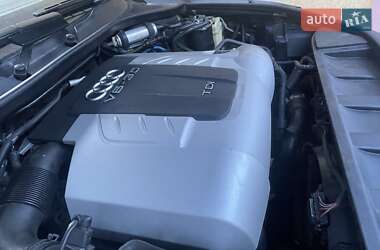 Внедорожник / Кроссовер Audi Q7 2009 в 
