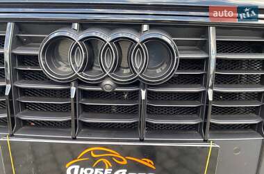 Внедорожник / Кроссовер Audi Q7 2020 в 