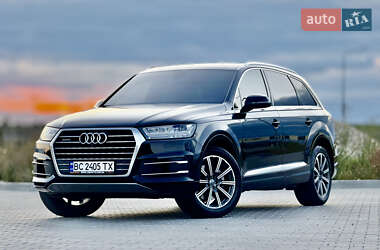 Позашляховик / Кросовер Audi Q7 2016 в 