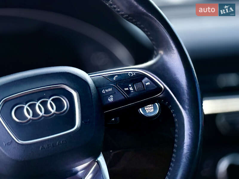 Позашляховик / Кросовер Audi Q7 2016 в Тернополі