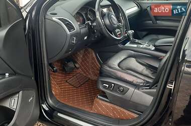 Внедорожник / Кроссовер Audi Q7 2011 в 