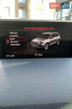 Внедорожник / Кроссовер Audi Q7 2018 в 