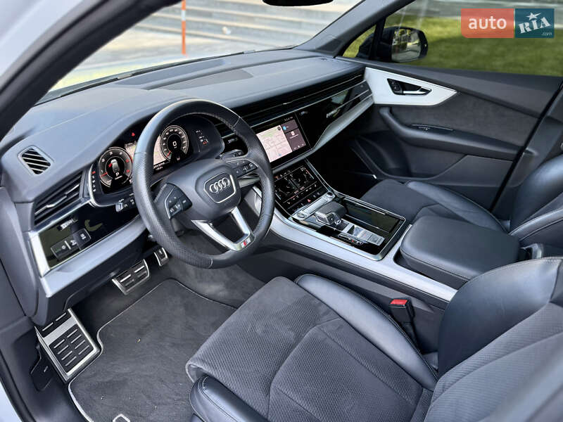 Позашляховик / Кросовер Audi Q7 2021 в Львові