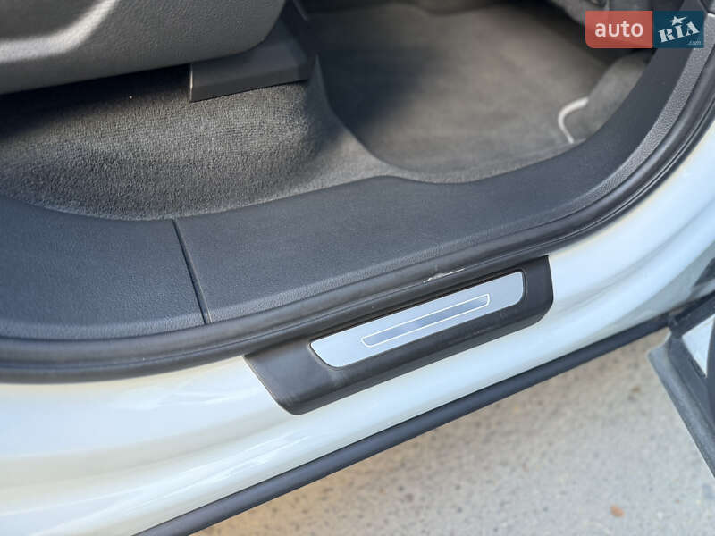 Позашляховик / Кросовер Audi Q7 2021 в Львові