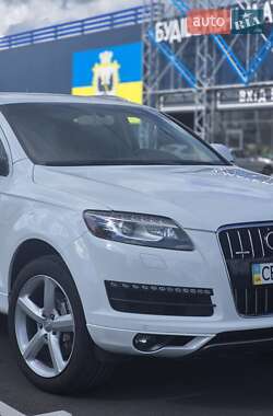 Внедорожник / Кроссовер Audi Q7 2014 в Чернигове