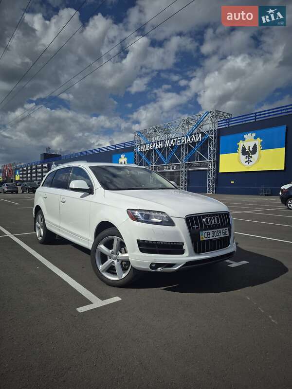 Позашляховик / Кросовер Audi Q7 2014 в 