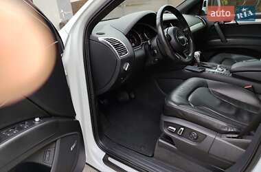 Внедорожник / Кроссовер Audi Q7 2013 в Днепре