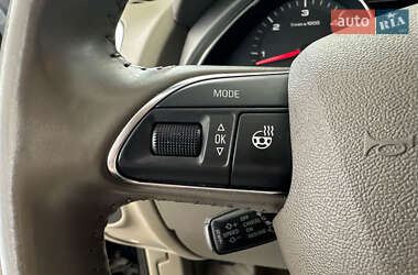Внедорожник / Кроссовер Audi Q7 2012 в 