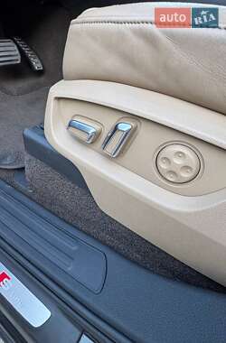 Внедорожник / Кроссовер Audi Q7 2013 в 