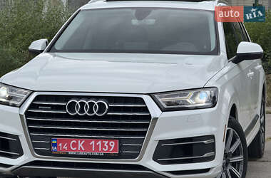 Внедорожник / Кроссовер Audi Q7 2017 в 
