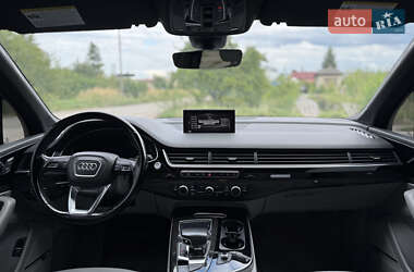 Внедорожник / Кроссовер Audi Q7 2019 в 