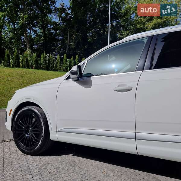 Внедорожник / Кроссовер Audi Q7 2018 в Львове