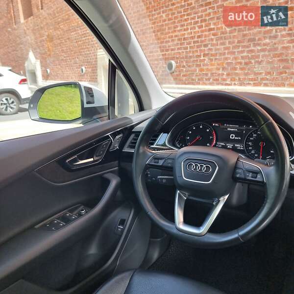 Внедорожник / Кроссовер Audi Q7 2018 в Львове