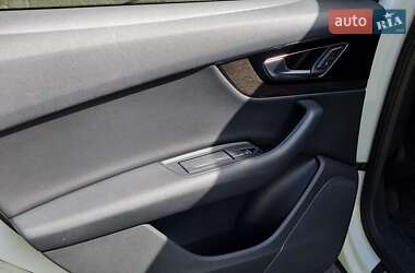 Позашляховик / Кросовер Audi Q7 2018 в Львові