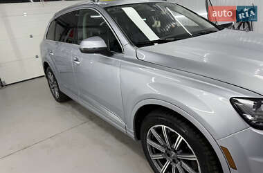 Внедорожник / Кроссовер Audi Q7 2018 в Черновцах
