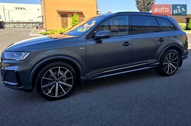 Внедорожник / Кроссовер Audi Q7 2023 в Виннице