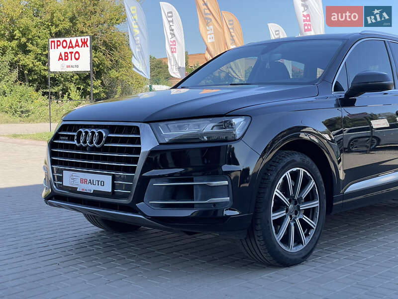 Внедорожник / Кроссовер Audi Q7 2015 в Бердичеве