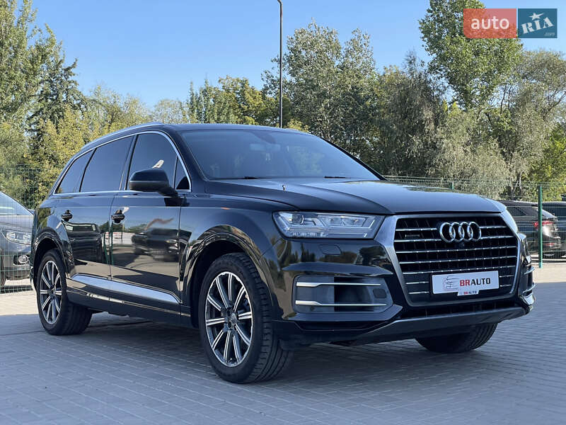 Внедорожник / Кроссовер Audi Q7 2015 в Бердичеве