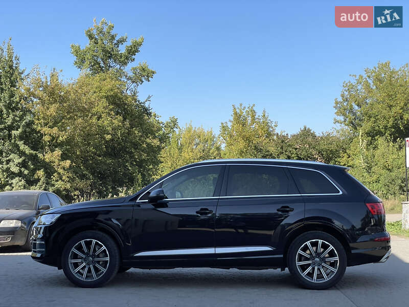 Внедорожник / Кроссовер Audi Q7 2015 в Бердичеве