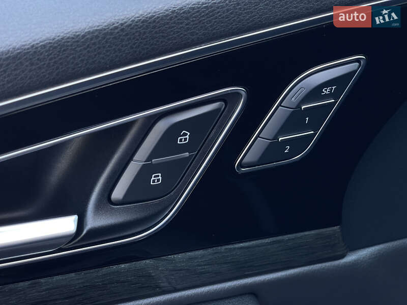 Внедорожник / Кроссовер Audi Q7 2015 в Бердичеве