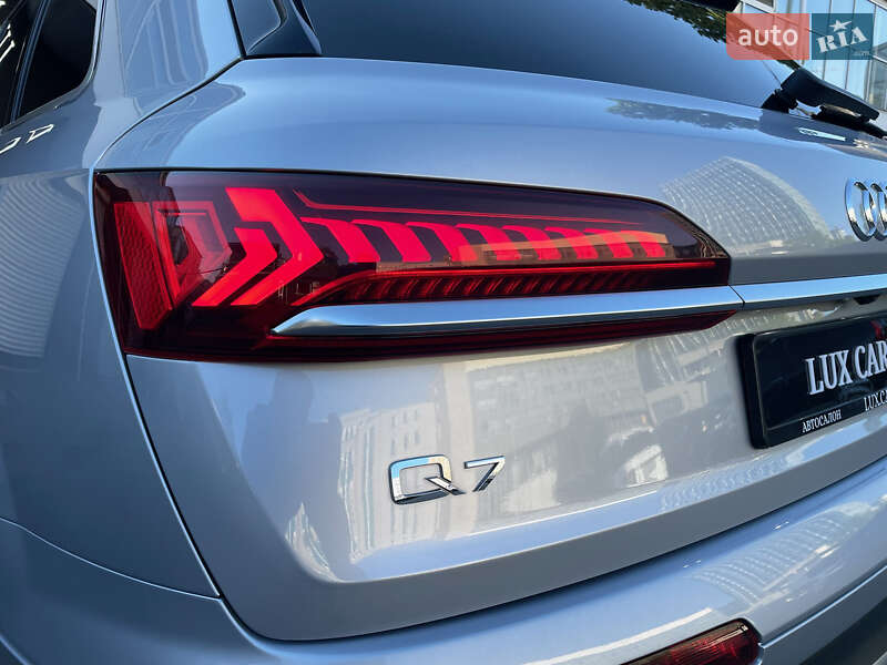 Внедорожник / Кроссовер Audi Q7 2019 в Киеве фото 34 Внедорожник / Кроссовер Audi Q7 2019 в Киеве