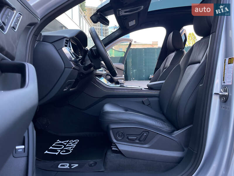 Внедорожник / Кроссовер Audi Q7 2019 в Киеве фото 37 Внедорожник / Кроссовер Audi Q7 2019 в Киеве