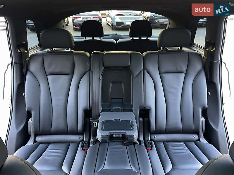 Внедорожник / Кроссовер Audi Q7 2019 в Киеве фото 58 Внедорожник / Кроссовер Audi Q7 2019 в Киеве