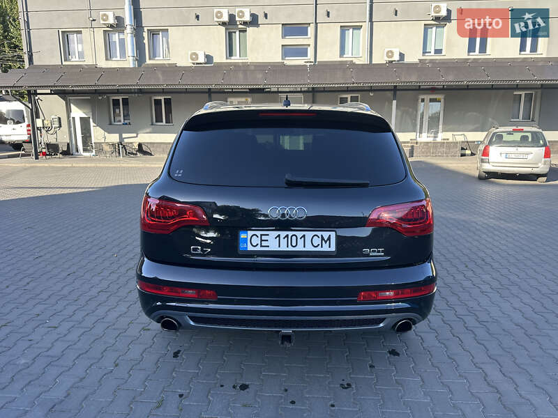 Внедорожник / Кроссовер Audi Q7 2015 в Черновцах