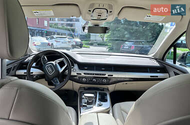 Внедорожник / Кроссовер Audi Q7 2019 в 