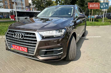 Внедорожник / Кроссовер Audi Q7 2019 в 