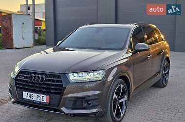 Позашляховик / Кросовер Audi Q7 2018 в Рівному