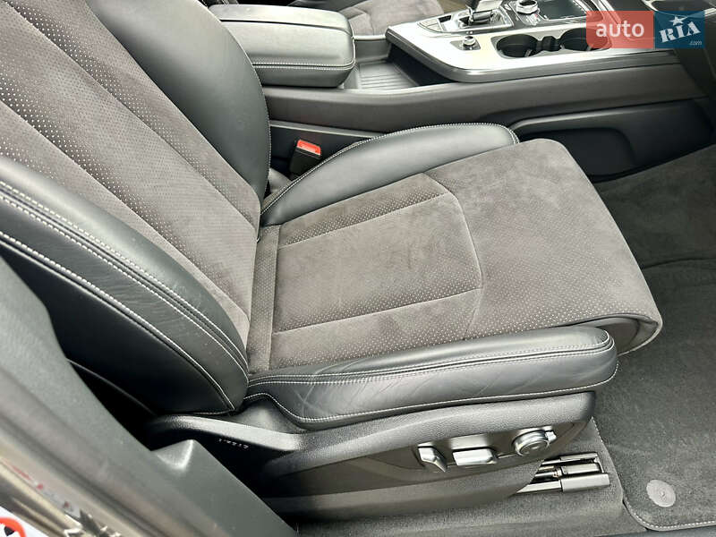 Позашляховик / Кросовер Audi Q7 2018 в Тернополі фото 30 Позашляховик / Кросовер Audi Q7 2018 в Тернополі