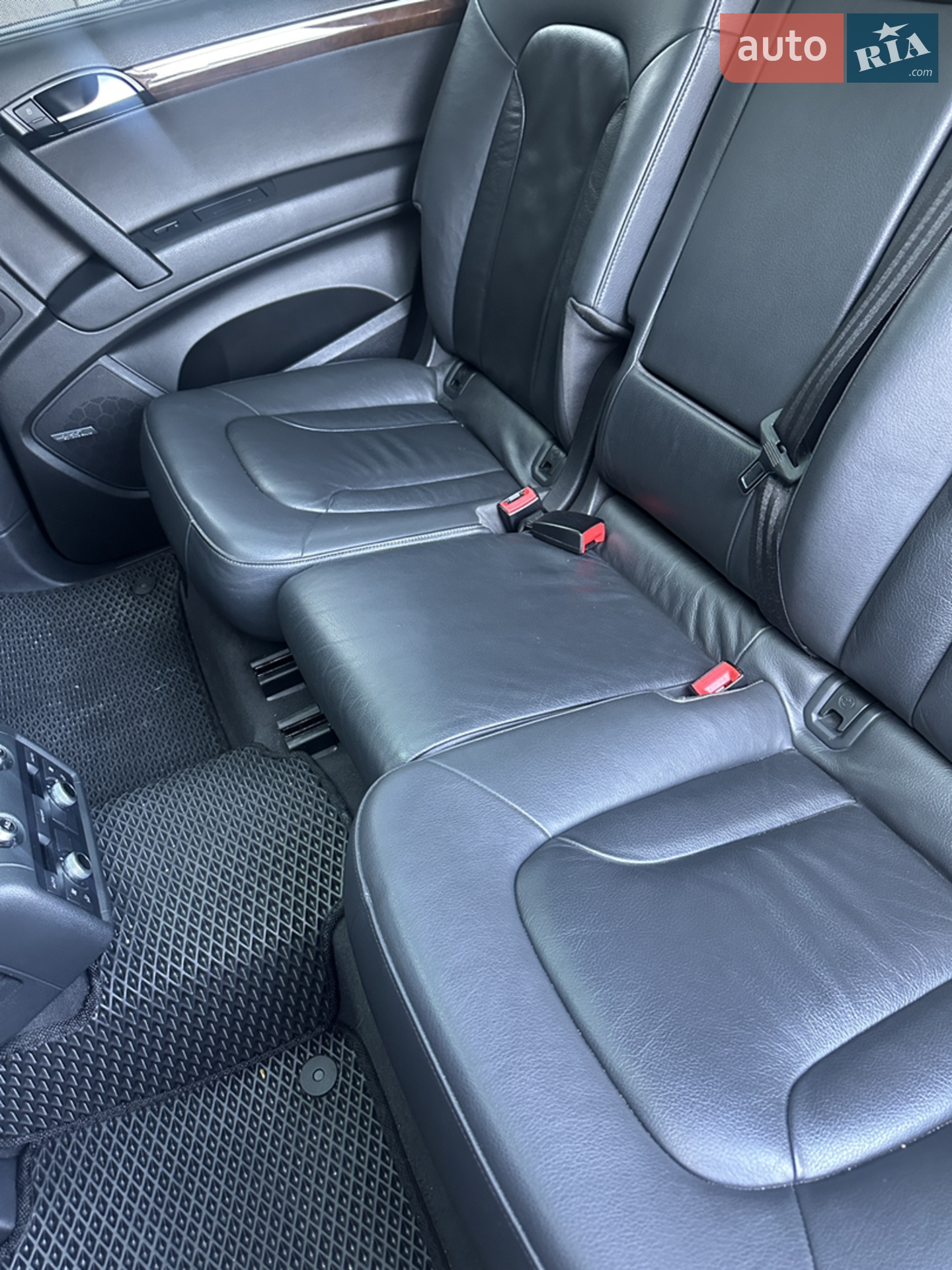 2010 Audi Q7 - мініатюра 6