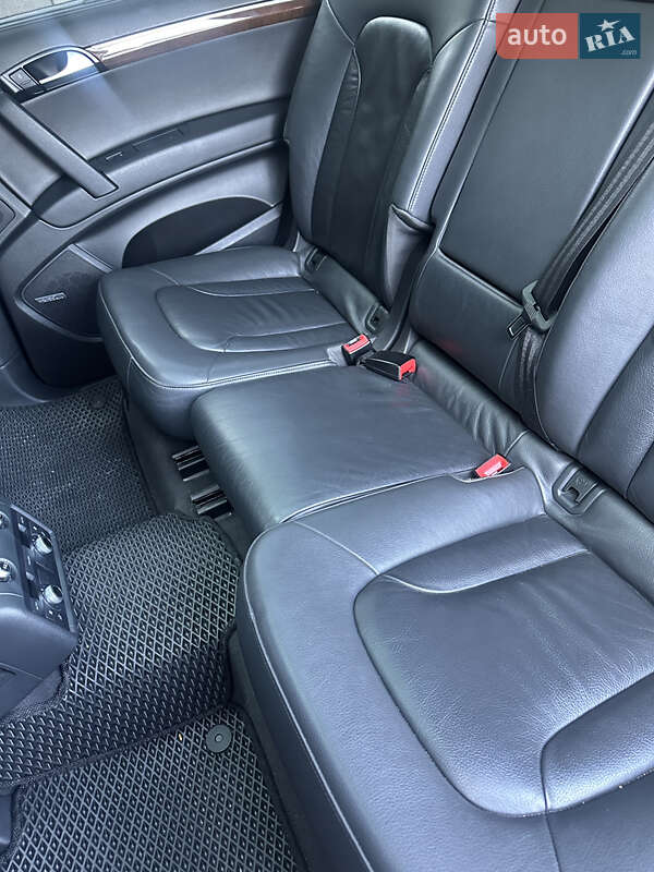Внедорожник / Кроссовер Audi Q7 2010 в Львове фото 6 Внедорожник / Кроссовер Audi Q7 2010 в Львове