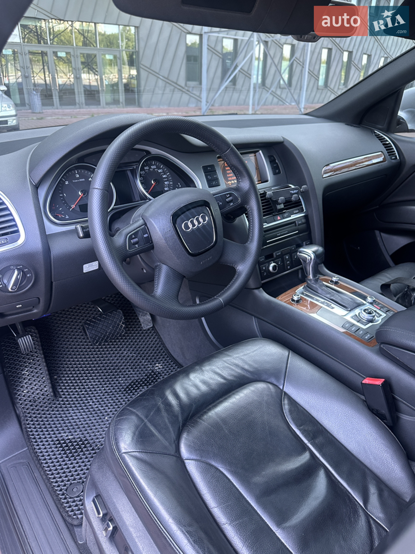 2010 Audi Q7 - мініатюра 8