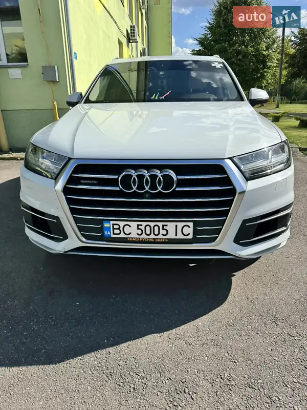 Audi Q7 2016 VIN WA1LAAF76HD036522 фото оголошення 24 з 73