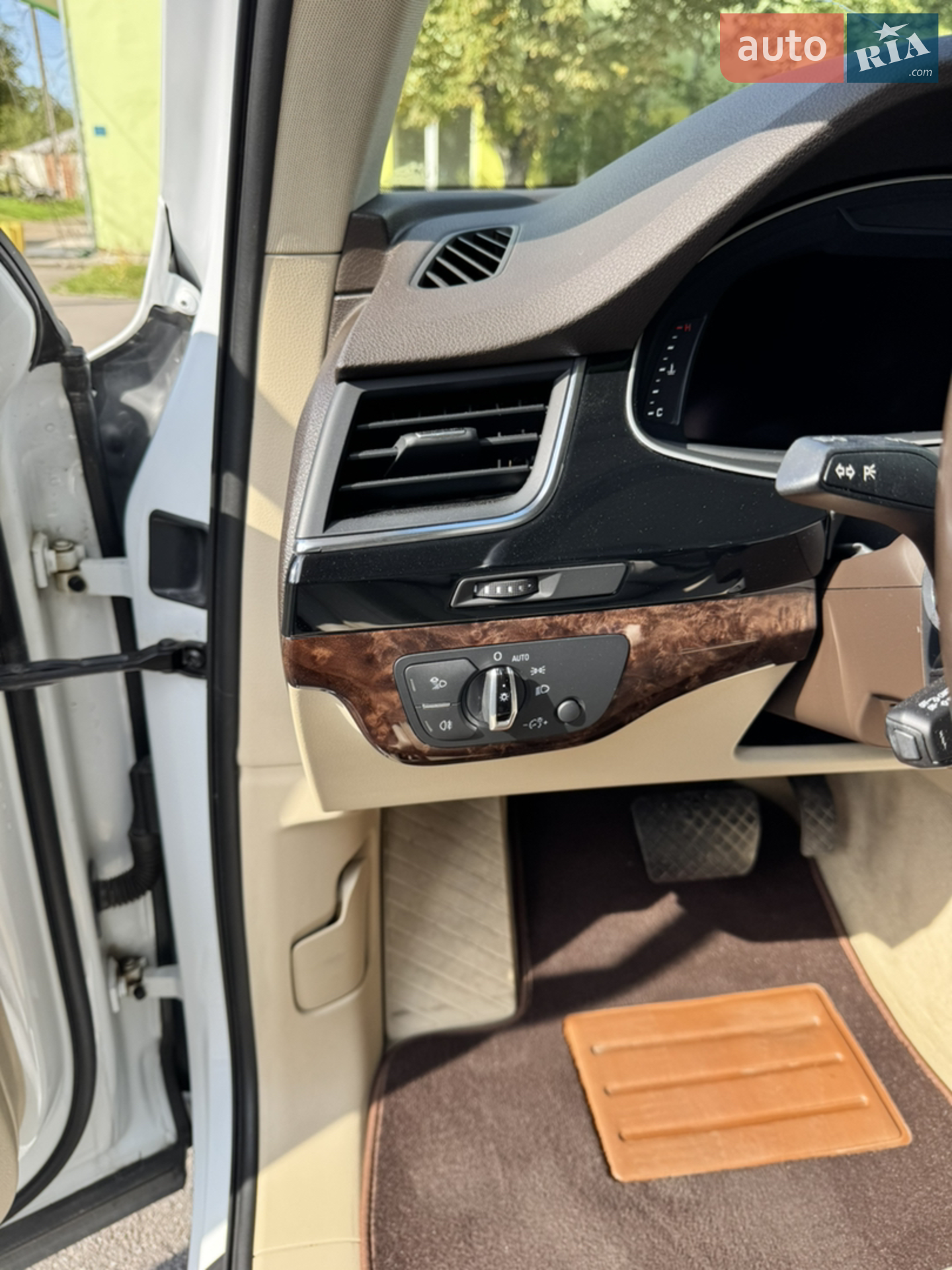 2016 Audi Q7 - мініатюра 32
