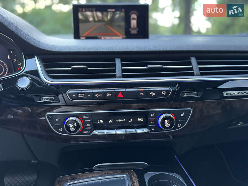 Позашляховик / Кросовер Audi Q7 2016 в Києві фото 55 Позашляховик / Кросовер Audi Q7 2016 в Києві