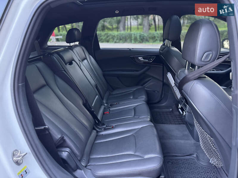 Позашляховик / Кросовер Audi Q7 2016 в Києві фото 72 Позашляховик / Кросовер Audi Q7 2016 в Києві