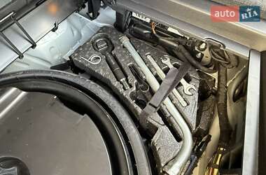 Внедорожник / Кроссовер Audi Q7 2013 в 