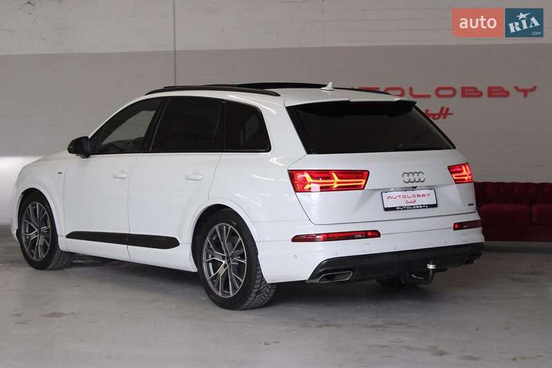 Внедорожник / Кроссовер Audi Q7 2016 в Луцке фото 6 Внедорожник / Кроссовер Audi Q7 2016 в Луцке